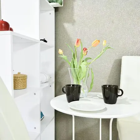 Modern Hideaway On Victor Hugo W Ac By Nw