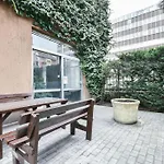 Apartament Modern Hideaway On Victor Hugo W Ac By Nw Budapesta